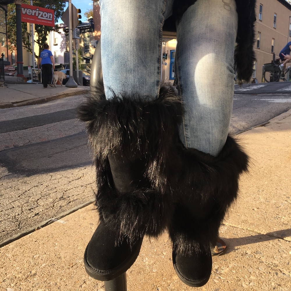 Galilani Boot in Black Suede